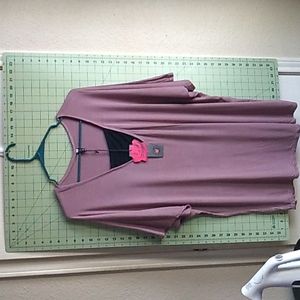 Blouse short sleeves 3XL purple and black